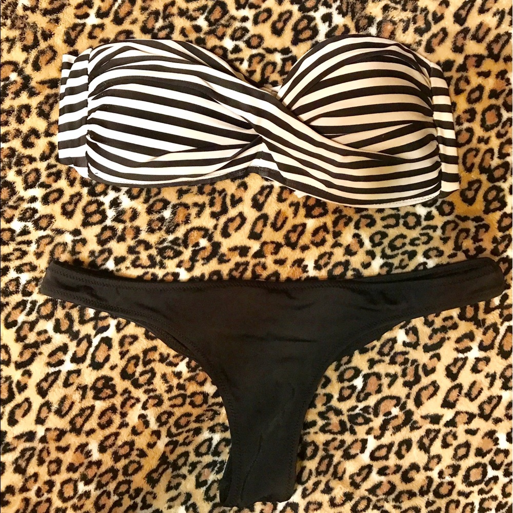 ❤️❤️SOLD❤️❤️VS BIKINI ITSY