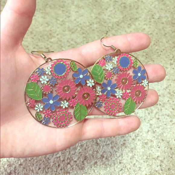 Jewelry - Floral boho earrings