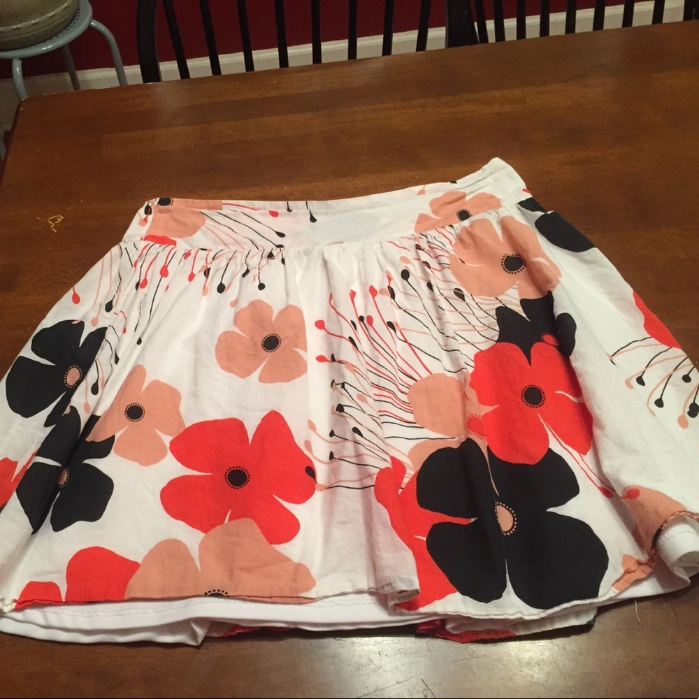 Floral skirt 🌸🌼