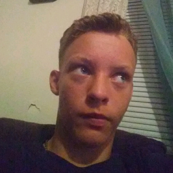 Meet your Posher, Cody - Picture 1 of 1