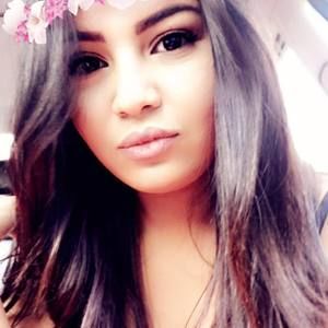 Meet your Posher, Maryam