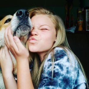 Meet your Posher, Alyssa