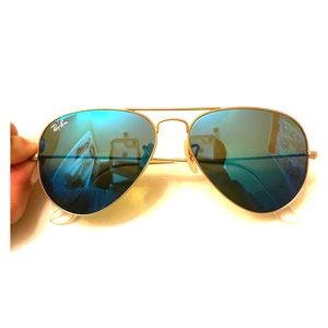 Ray Ban Blue Mirrored Flash Aviators