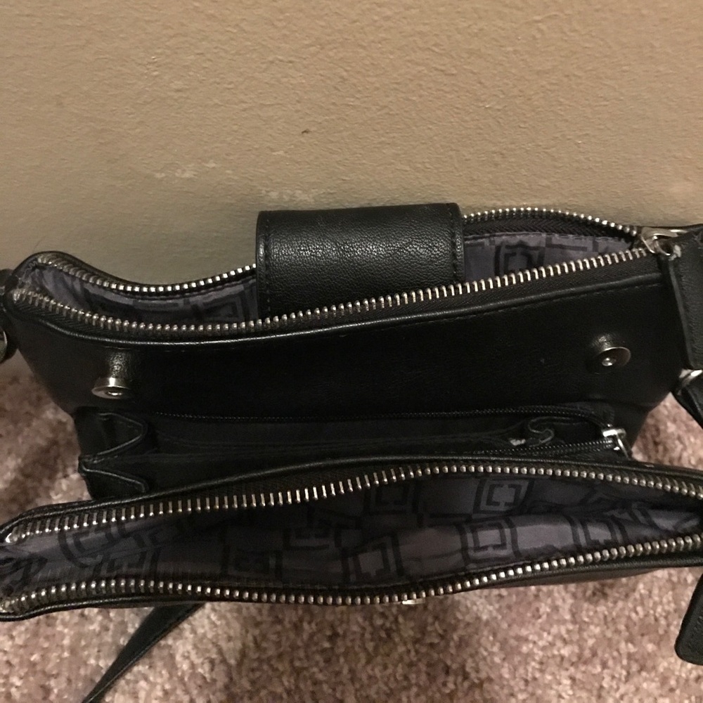 Purse - Picture 2 of 4