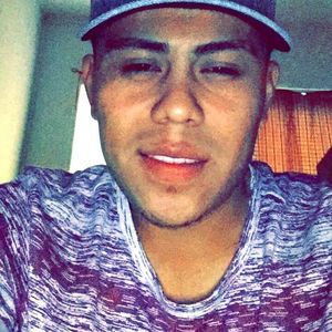 Meet your Posher, Aaron