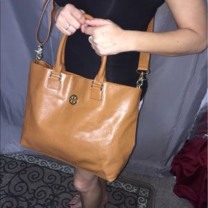 Tory Burch medium tote bag-like new