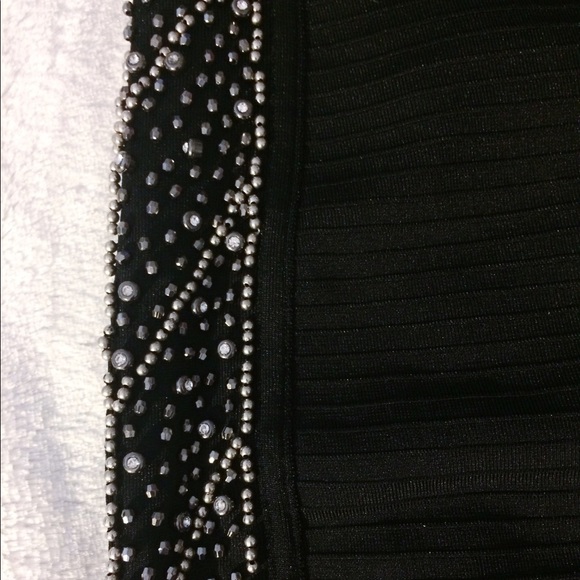 Off the shoulder dress - Picture 3 of 3