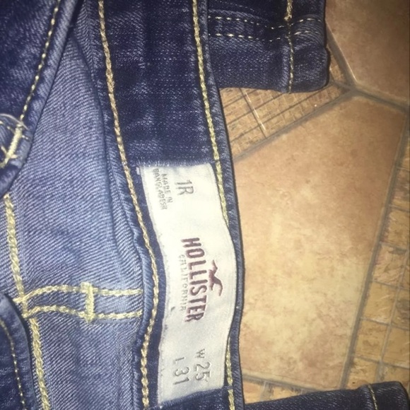 Hollister skinny jeans - Picture 3 of 3
