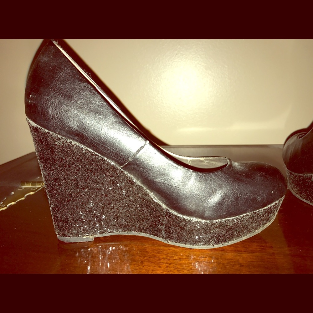 Steve Madden Glitter Wedges