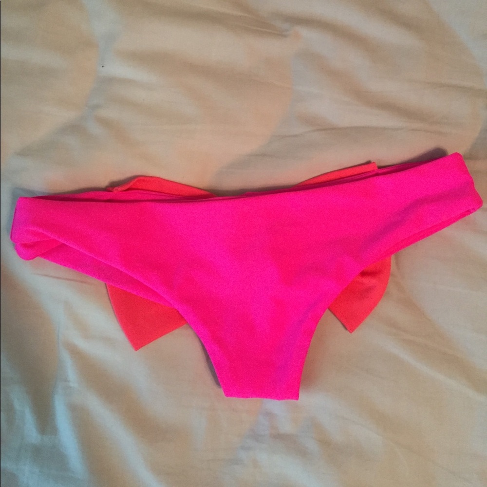 Lolli Swim bow back bikini bottoms