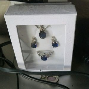 Meet your Posher, Yvonne