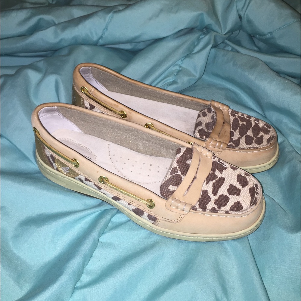 Sperry Topsider cheetah boat shoes