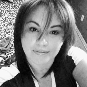 Meet your Posher, Marisa