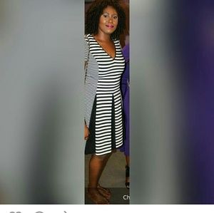 Black&white mixed stripe fit n flare v-neck dress