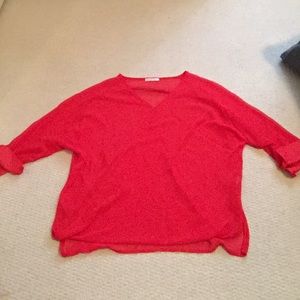 Red quarter sleeve blouse