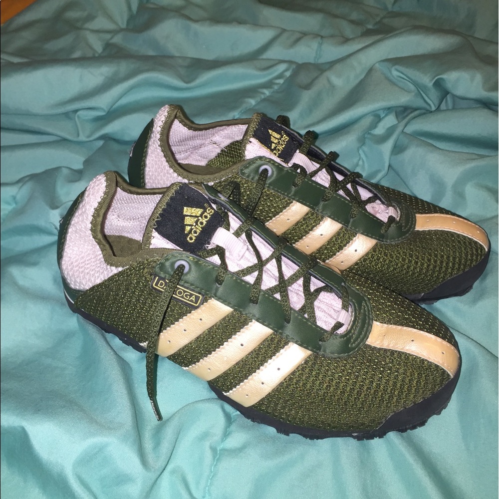 Adidas daroga shoes