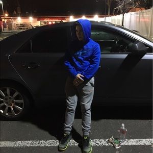 Meet your Posher, Garret