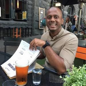 Meet your Posher, Chathura
