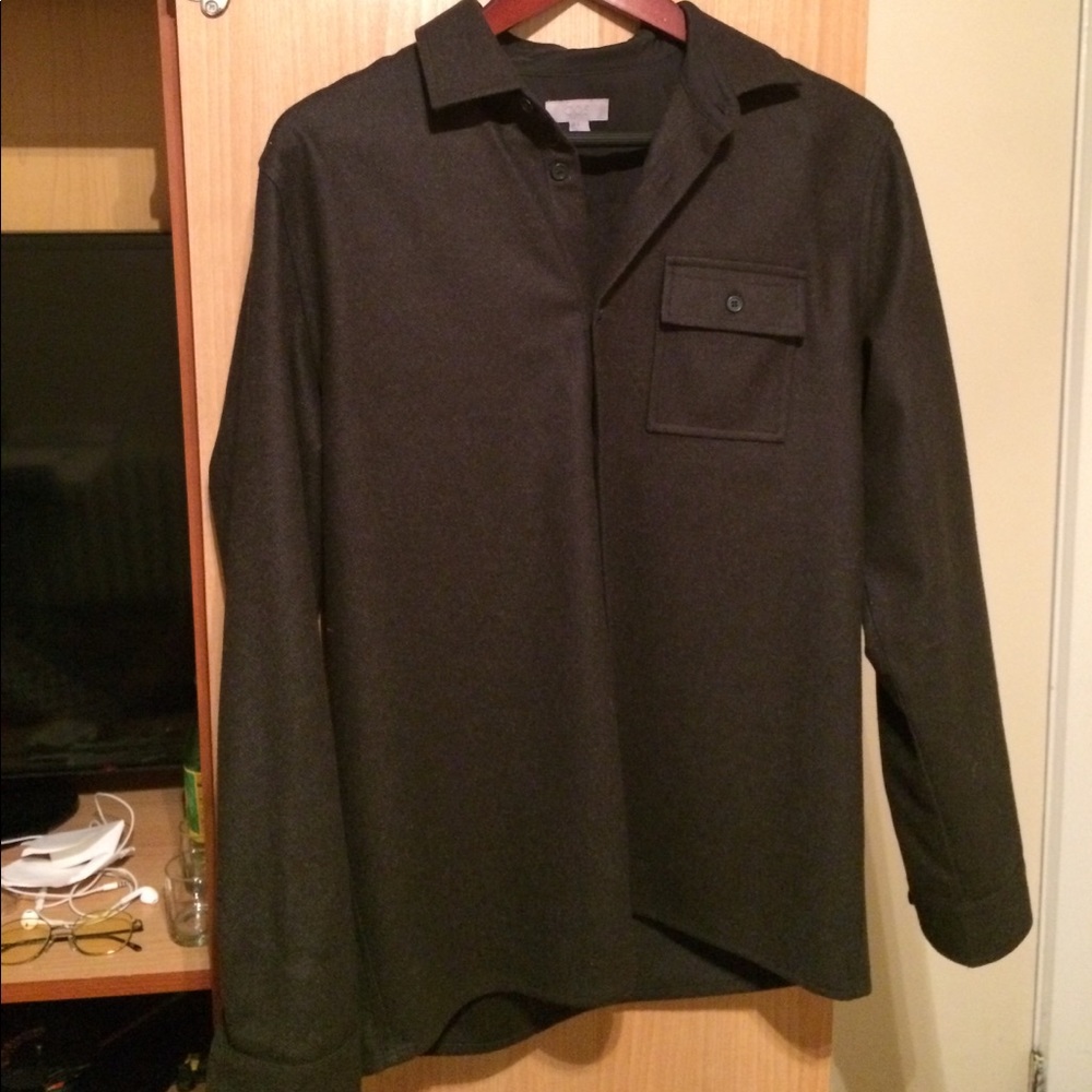 COS shirt
