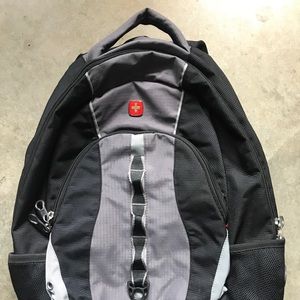 SwissGear back pack