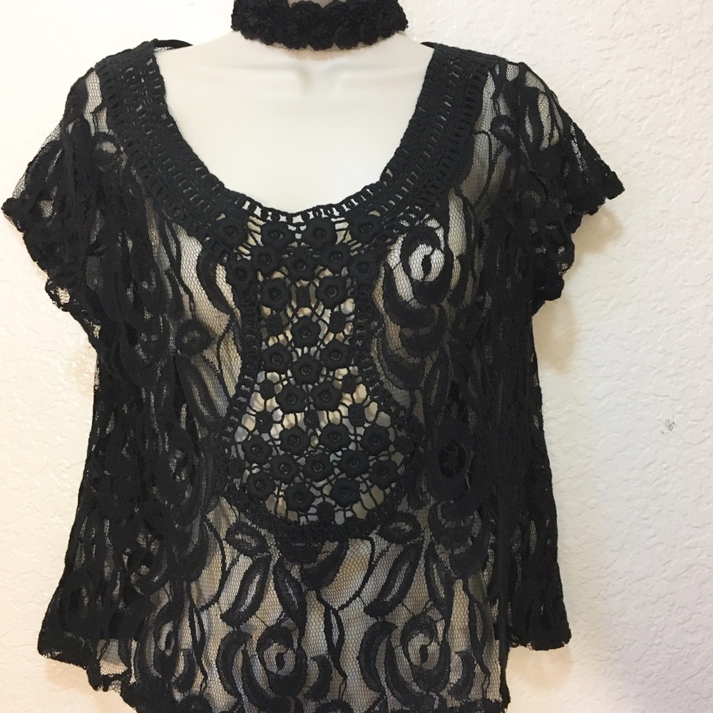 Swoon lace top