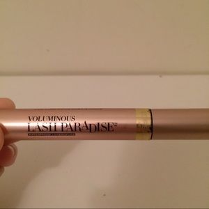 L'Oréal lash paradise waterproof mascara