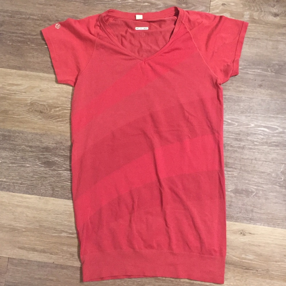 Lululemon top (reddish pink color)