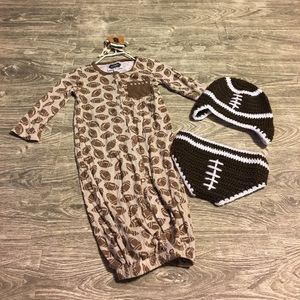 Baby gown. Knitted football outfit.