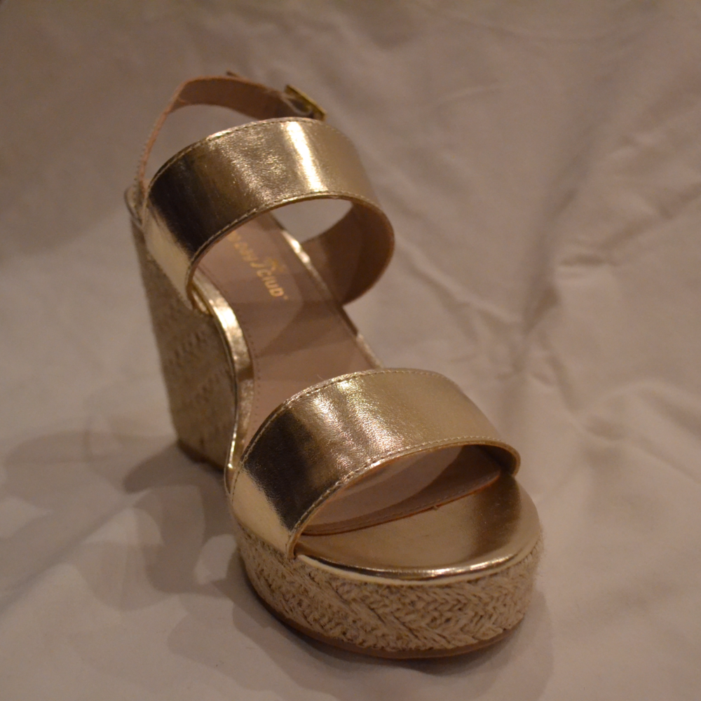 Montego Bay Club Gold Wedges BRAND NEW