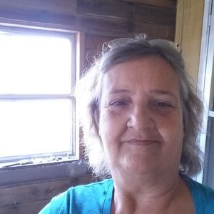 Meet your Posher, Tina