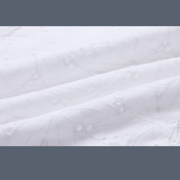 🌷 Cute summer blouse! 🎀 - Picture 4 of 7