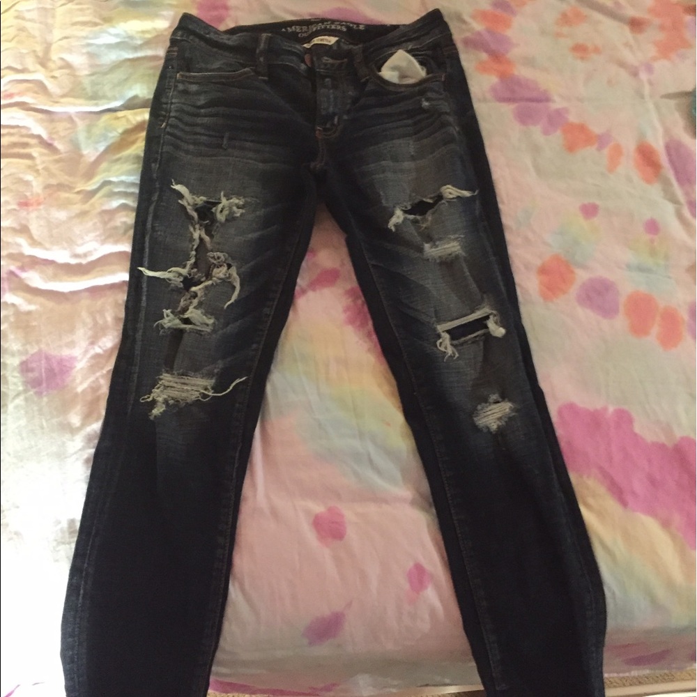 American Eagle Ripped Dark Wash Jeans