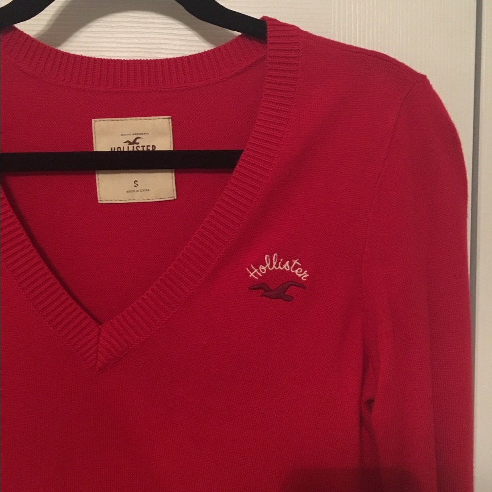 Hollister v-neck sweater