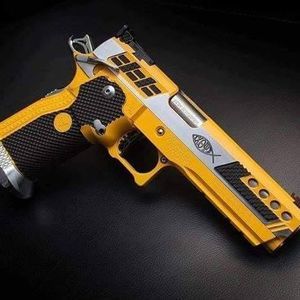 Meet your Posher, Curtis