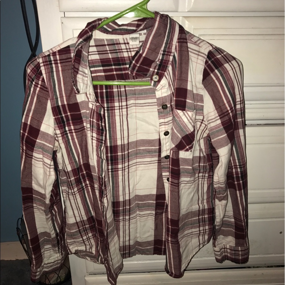 Maroon flannel :)