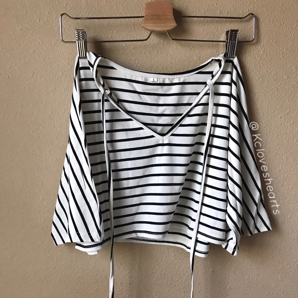 Stripe 2 Piece Lounge Set - Picture 2 of 3