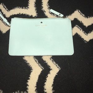 BRAND NEW kate spade wristlet😍💙