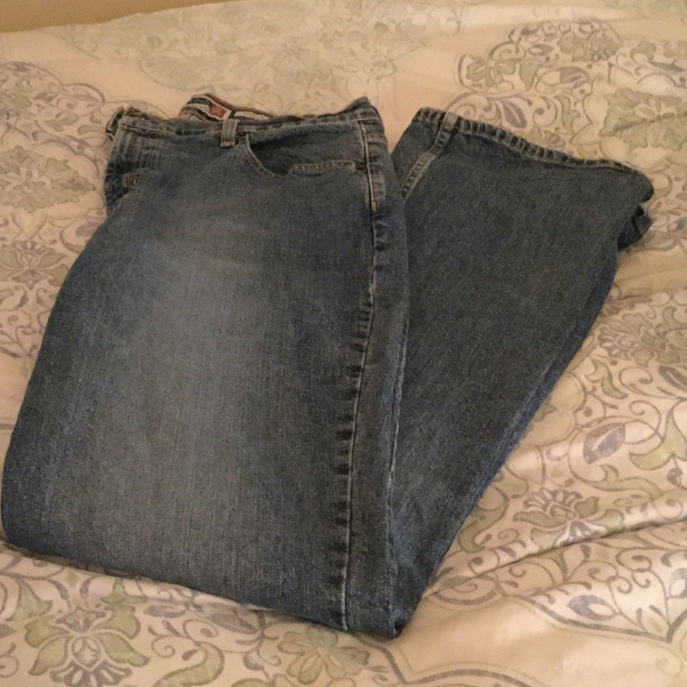 Women's jeans