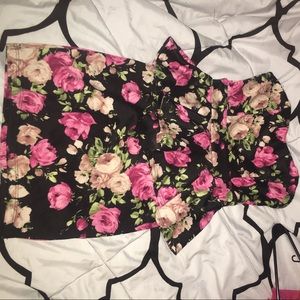 Floral strapless dress