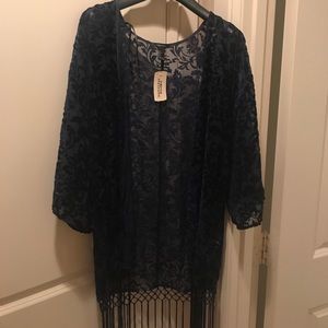 NEVER WORN forever 21 navy velvet kimono!!