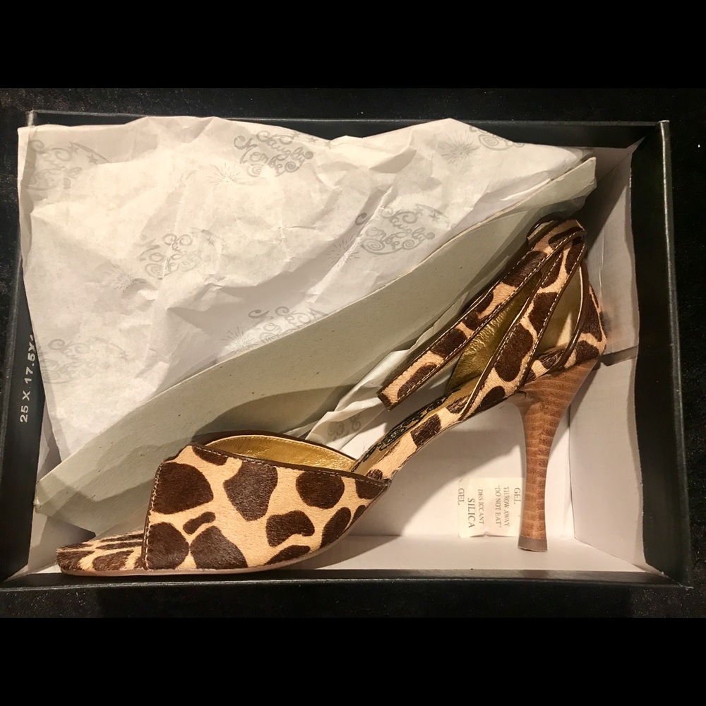 Brand NEW Naughty Monkey Jungle Fever Giraffe 81/2
