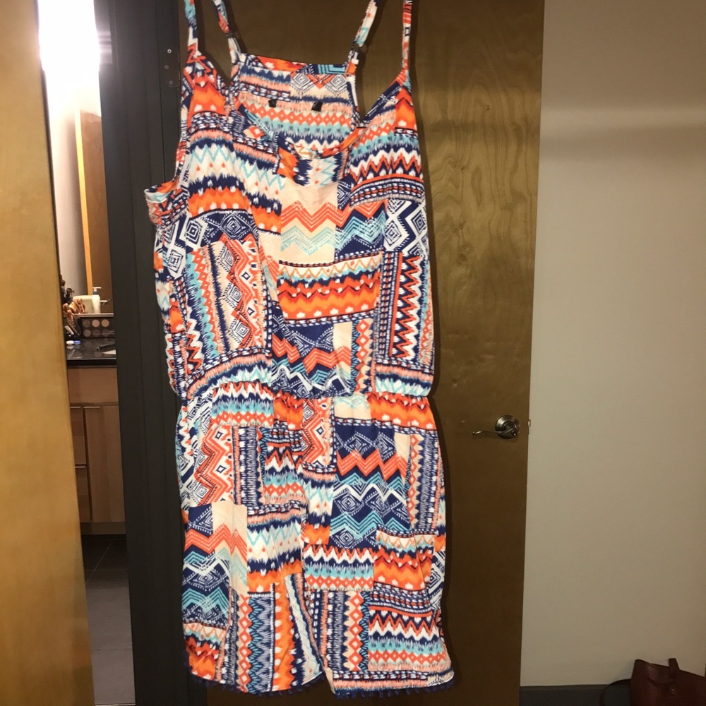 Aztec Romper - Picture 3 of 4