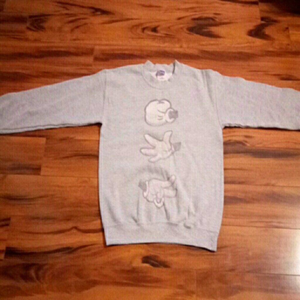 Sweatshirt