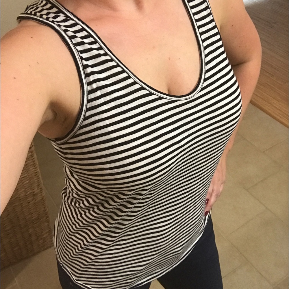 Madewell black and white tank