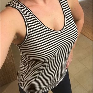 Madewell black and white tank