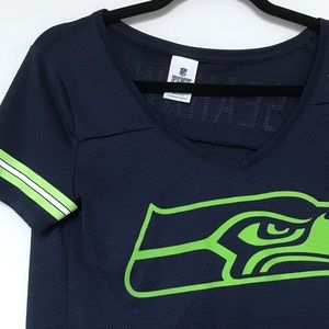 Victoria's Secret Pink Seahawks top!