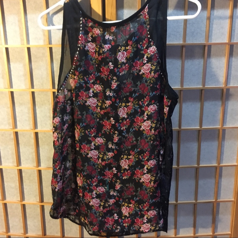 SOLD Sleeveless Floral Blouse
