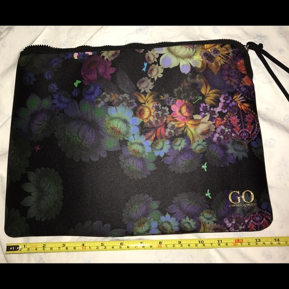 Cynthia Rowley computer case combo - Picture 3 of 7