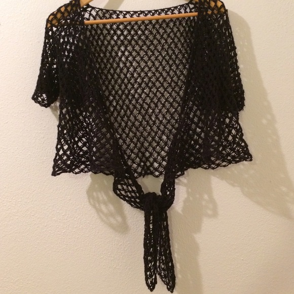 Black Crochet Cropped Short Sleeved Cardigan - Picture 2 of 4