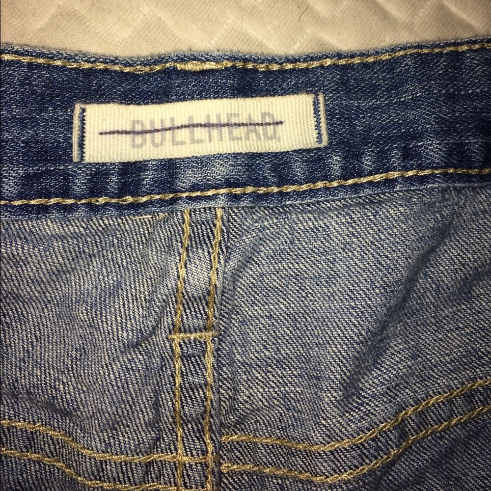 Shorts - Picture 2 of 5